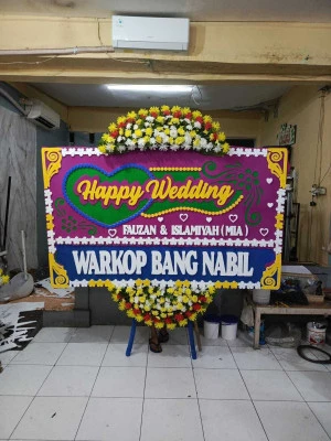 Papan Bunga di Jalan Hr Rasuna Said